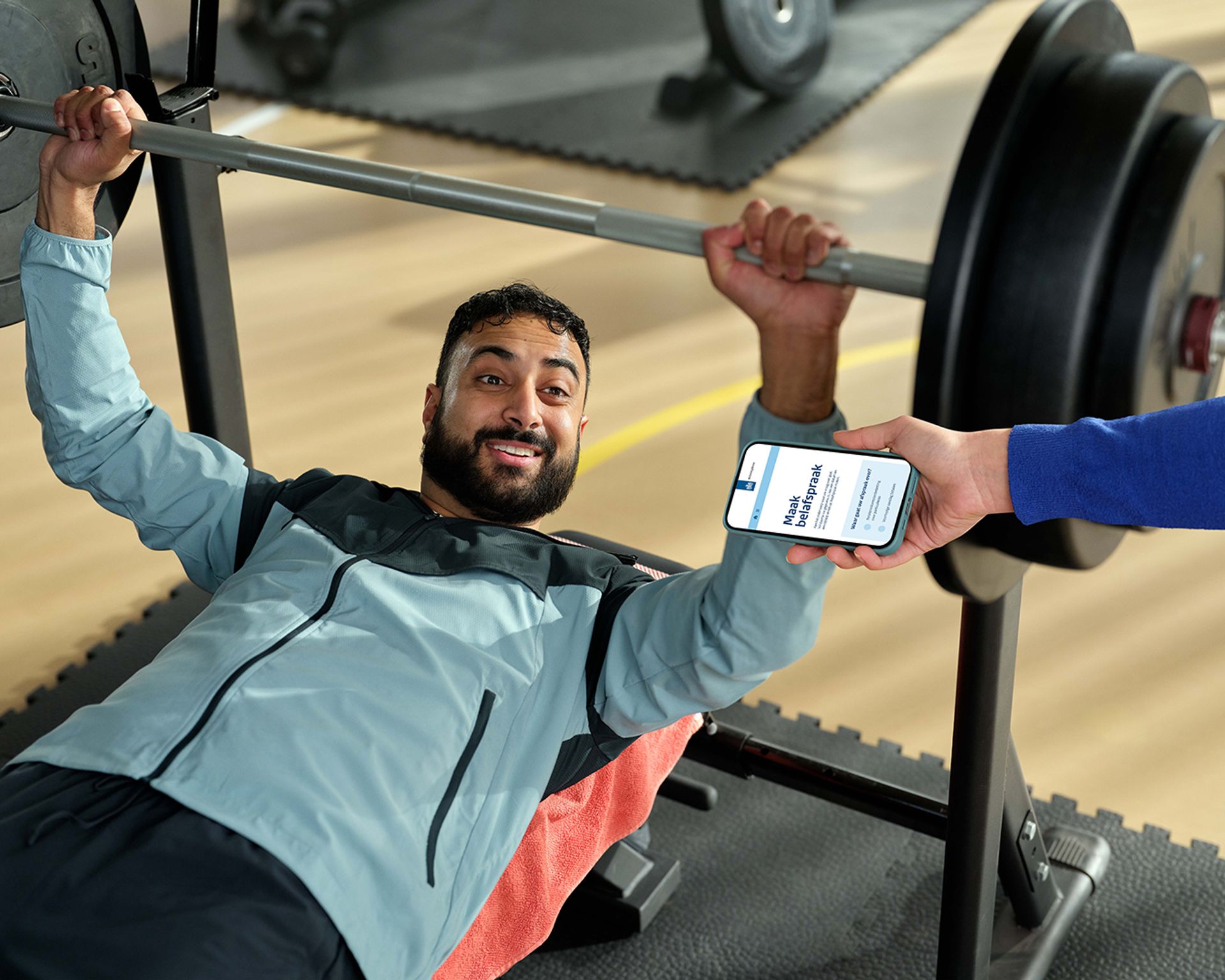 Roorda en Belastingdienst bieden helpende hand